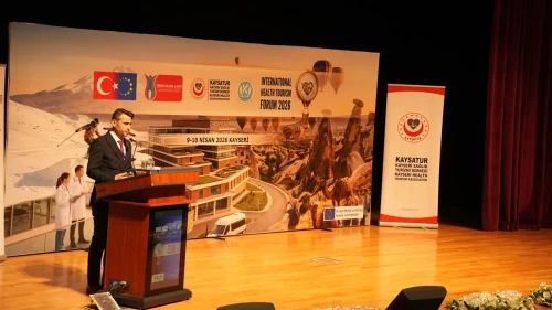 Kayseri’de Uluslararası Sağlık Turizmi Zirvesi Gerçekleştirildi