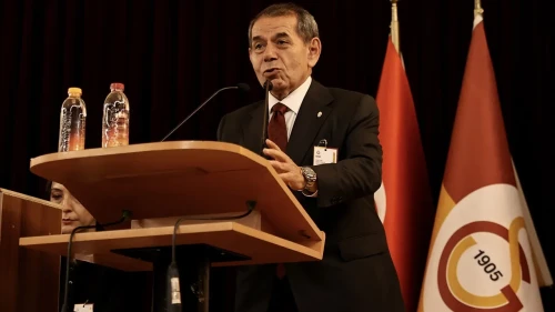 G.Saray'da Dursun Özbek Yeniden Başkan Seçildi