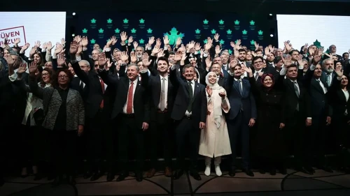 Gelecek Partisi Resmen Feshedildi