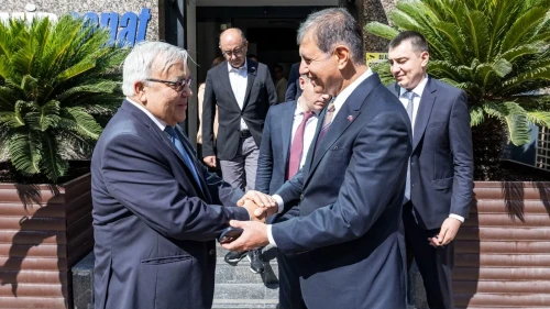 Cemil Tugay: Rusya İle İzmir Arasındaki İlişkileri Geliştirmeye Hazırız
