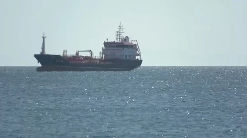 Gemi Kazasında Kaptanlar Tutuklandı