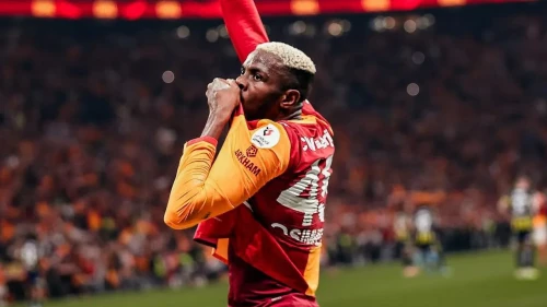 Galatasaraylılara Bayram Ettiren Osimhen Gelişmesi