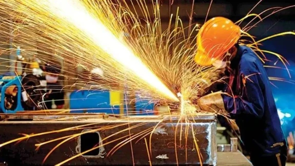 TÜİK: Sanayi Üretimi Yıllık Yüzde 3,3 Arttı