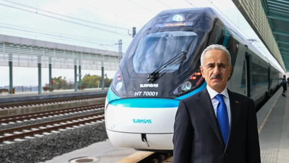 Milli Hızlı Tren 225 Kilometre Hızla Hizmet Verecek