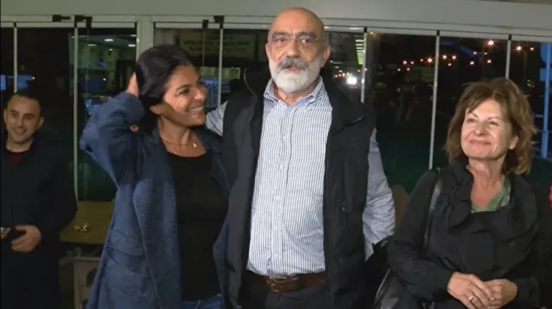 Gazeteci Yazar Ahmet Altan’ın Acı Günü