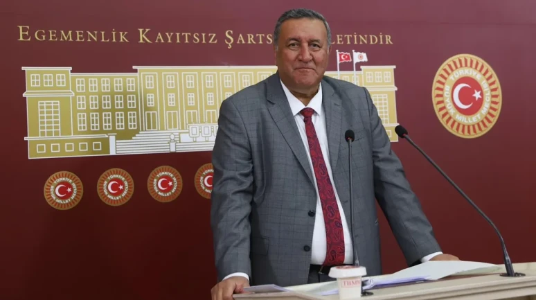 Ömer Fethi Gürer: Hububatta Üretim Düşüyor, Çiftçi Üretimden Vazgeçiyor, İthalat Artıyor