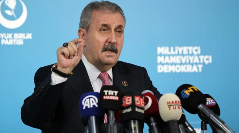 Mustafa Destici'den Malazgirt Zaferi Mesajı