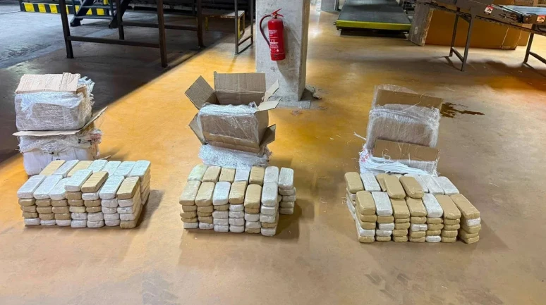 Kargo Paketlerinde 109 Kilo Zehir Ele Geçirildi