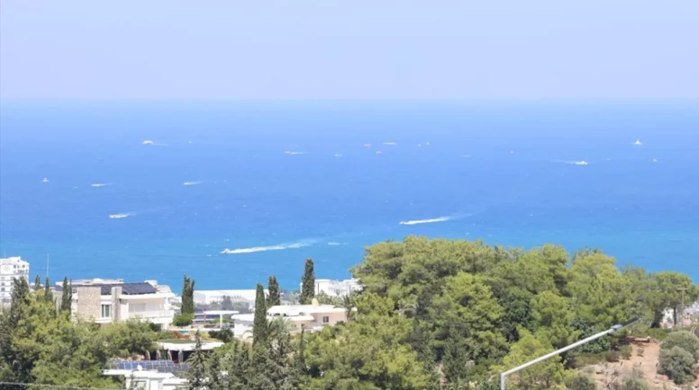 Girne'de 267 Yolculu Gemi Battı
