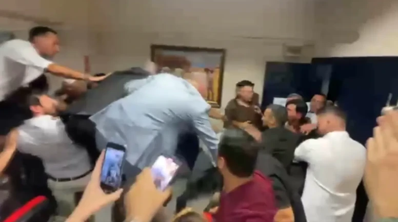 Menderes Belediyesi Seçiminde Kavga Çıktı