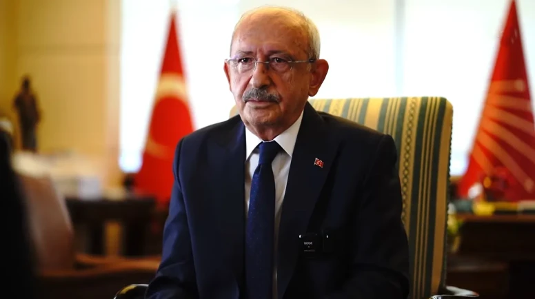 Kendisi Siyasi Tutuklu Değildir