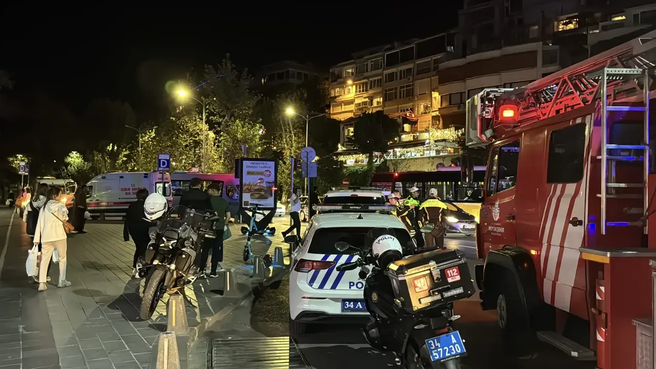 Yolcu Motoru Gemiyle Çarpıştı