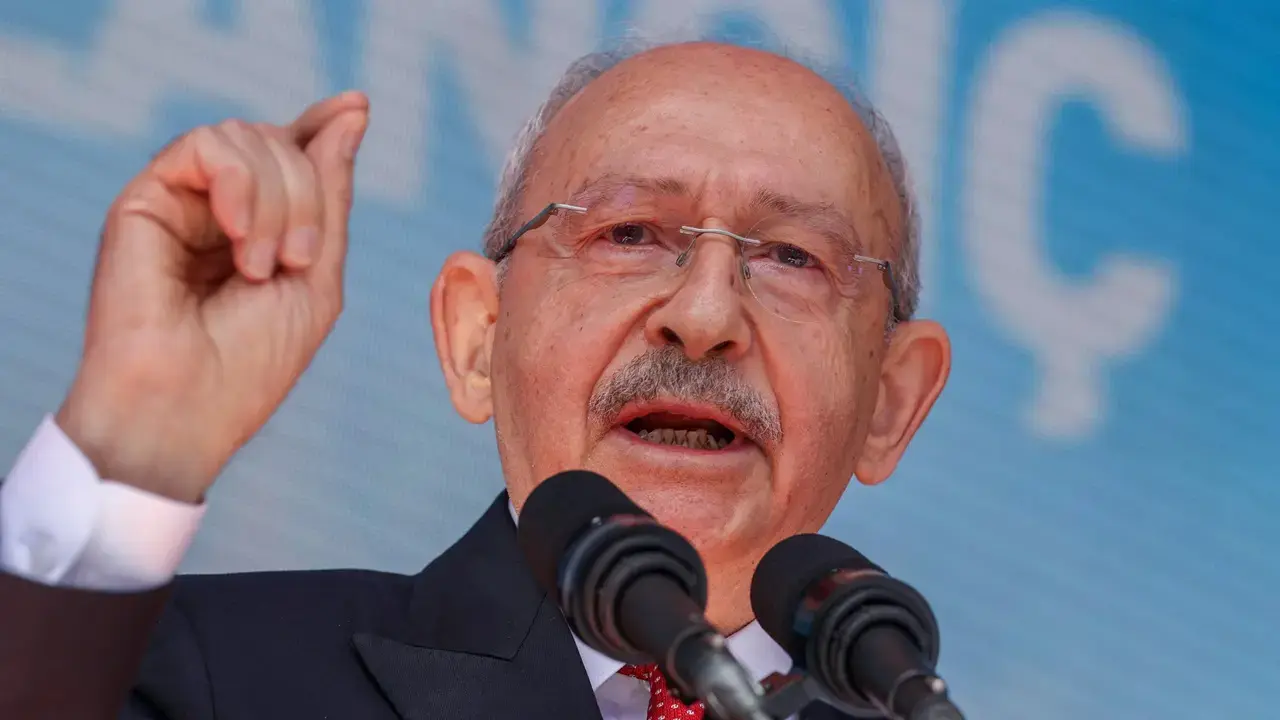 Kemal Kılıçdaroğlu 2,5 Yıl Sonra CHP Genel Merkezi’nde! Hırsızlar ve Rüşvetçilerden Arınacağız