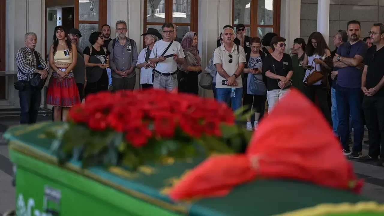 Ahmet Telli Karşıyaka Mezarlığı'na Defnedildi