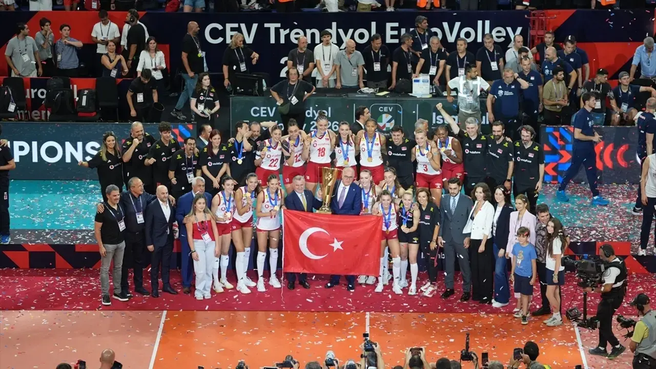 Türkiye, Kadın Voleybolda Üst Üst 2. Kez Avrupa Şampiyonu Oldu