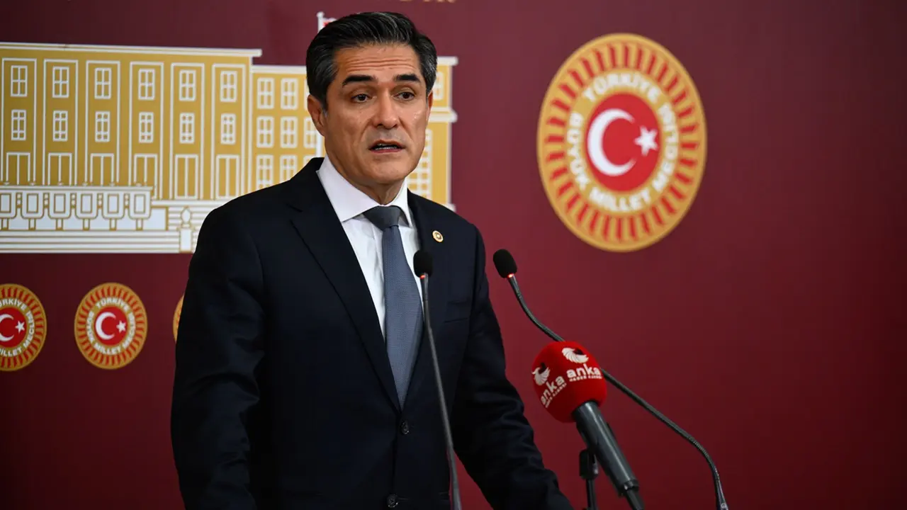 İstanbul Milletvekili Buğra Kavuncu’dan Meclis’te Öcalan Sloganı Atılmasını Tepki