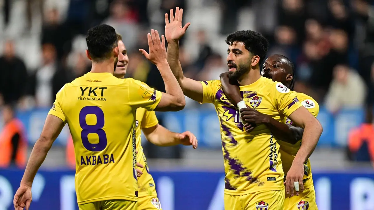 Eyüpspor, Kasımpaşa'yı 2-0 Mağlup Etti