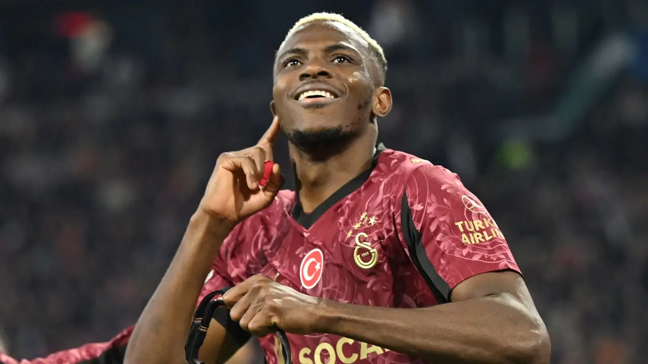 Şampiyonlar Ligi: Galatasaray, Ajax'ı Evinde Yıktı Osimhen Hat-trick Yaptı