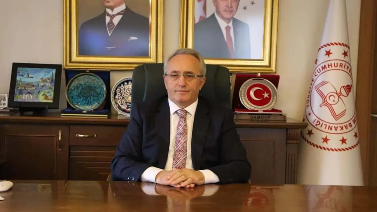 Ahmet Alireisoğlu Kimdir, Nereli Kaç Yaşında