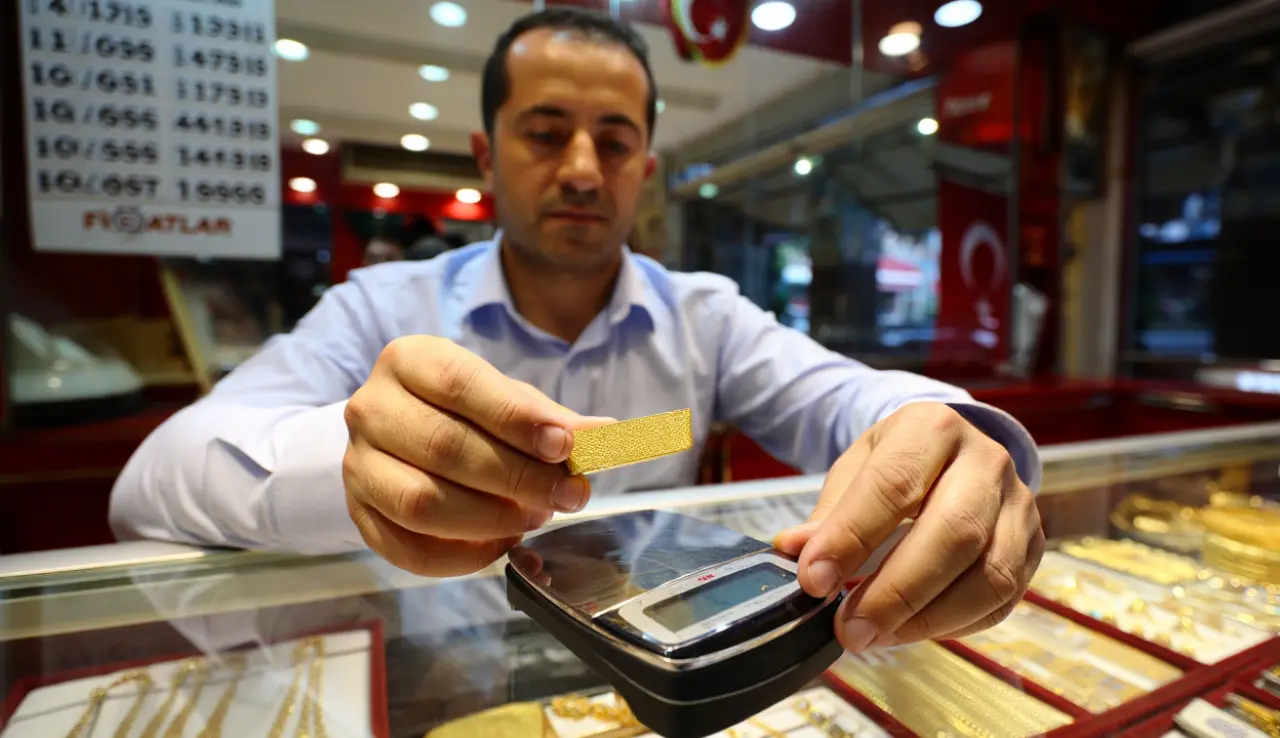 Dev Bankalar Altında Tahminleri Yaptı