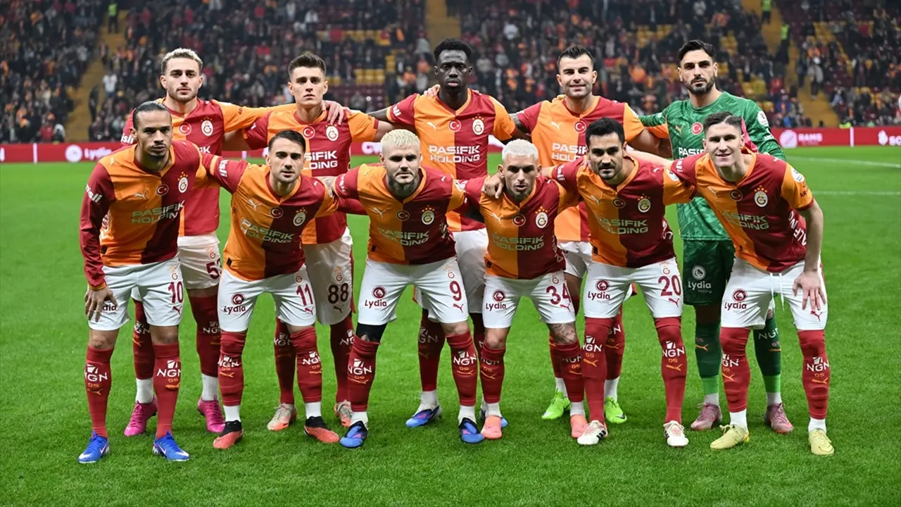 Galatasaray Zirveyi Bırakmadı Kasımpaşa’yı 3 golle geçti, İlk Yarıyı Lider Bitirdi