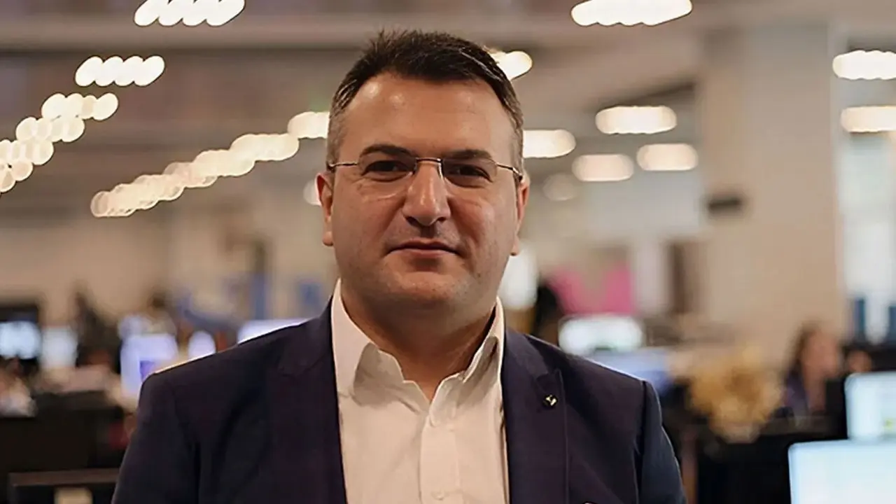 Cem Küçük