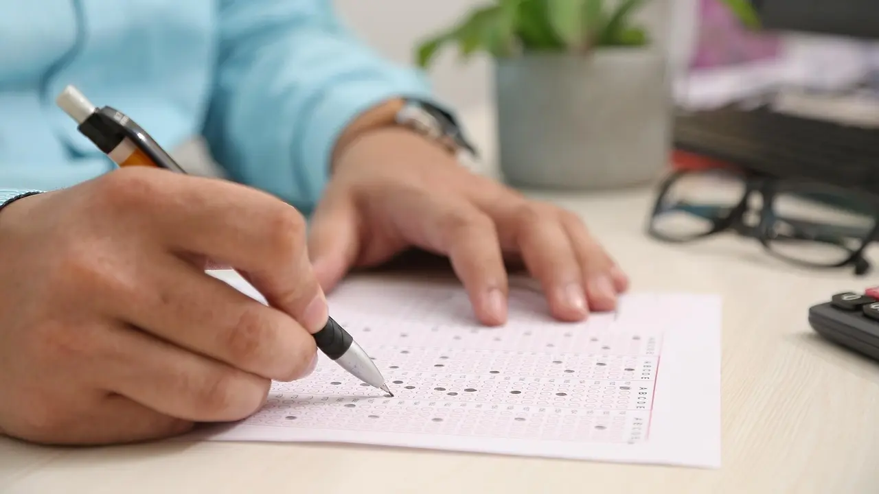 MEB AÖL Sınavları