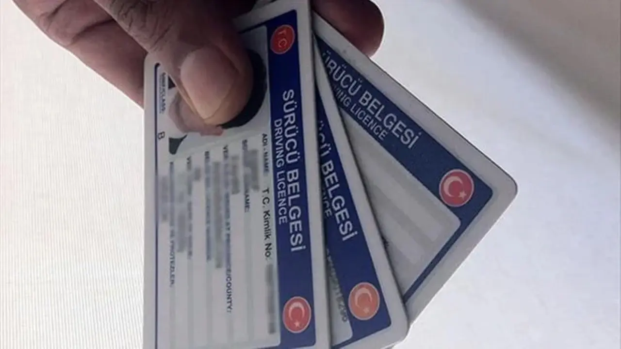 ehliyet yenileme süresi