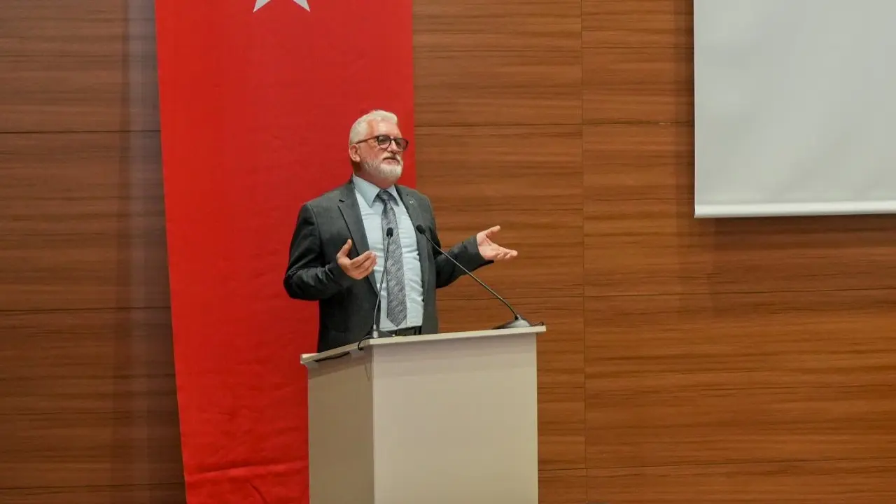 Prof. Dr. Cenk Yaltırak
