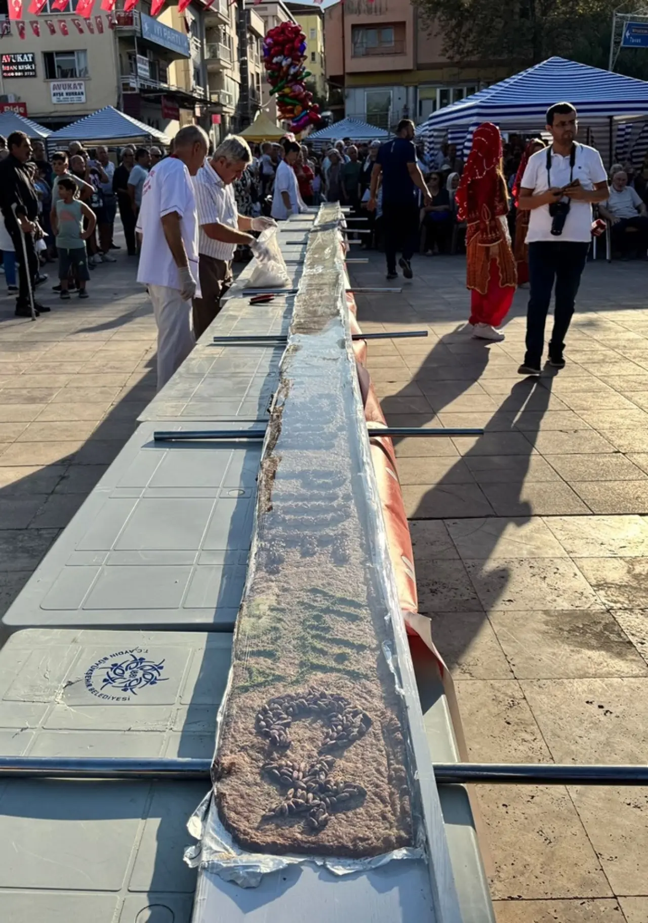 Aydın'da 13 Metre 20 Santimetre Uzunluğunda Pide Yapıldı