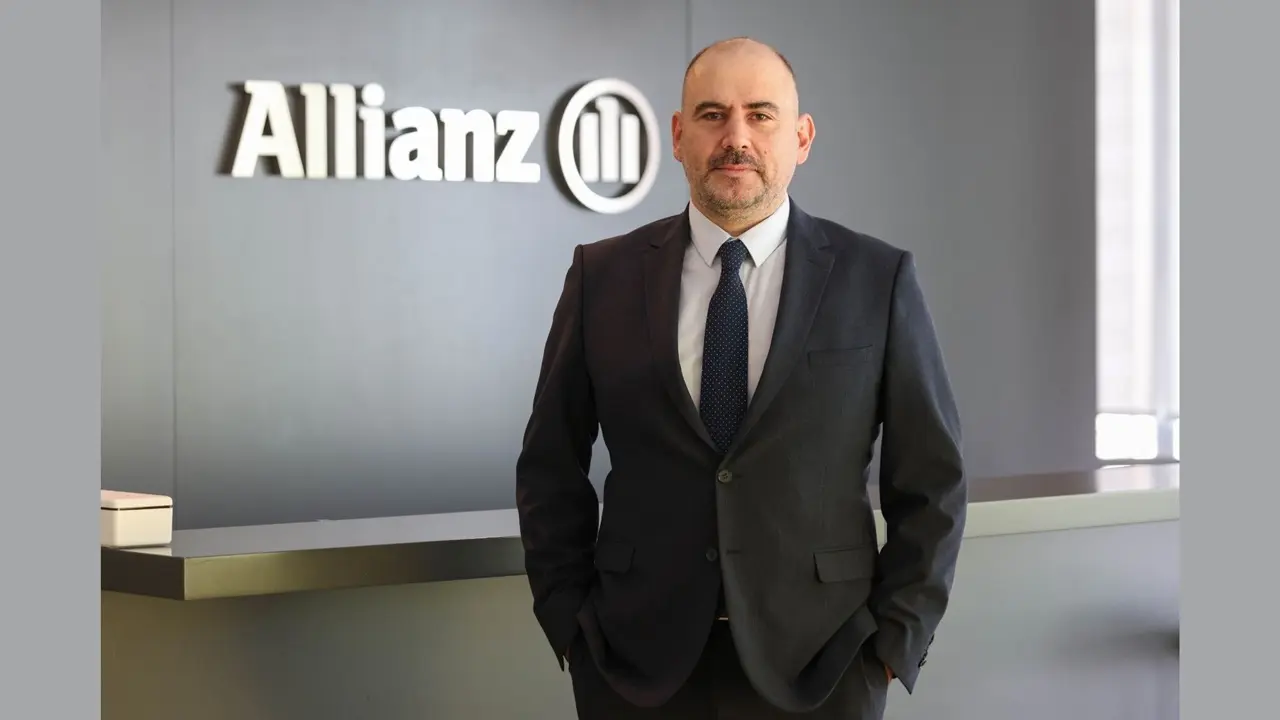 Emrah Gökmen Kimdir: Hayatı