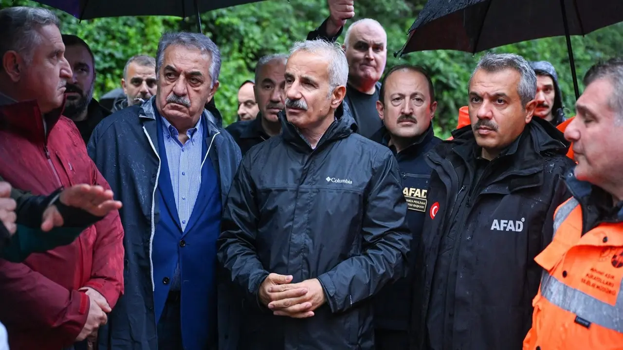 Karadeniz’de 4 İle Turuncu Kodlu Sağanak Uyarısı