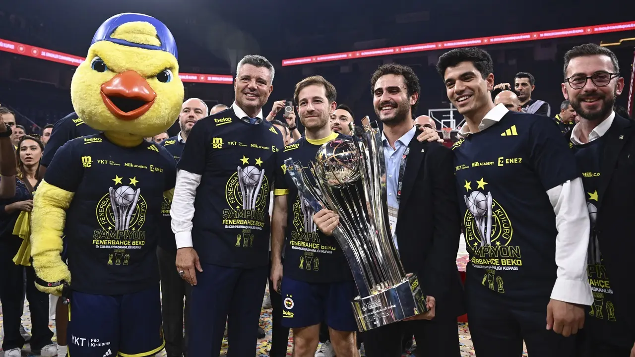 Sadettin Saran 3 Günde Kupa Kazandı