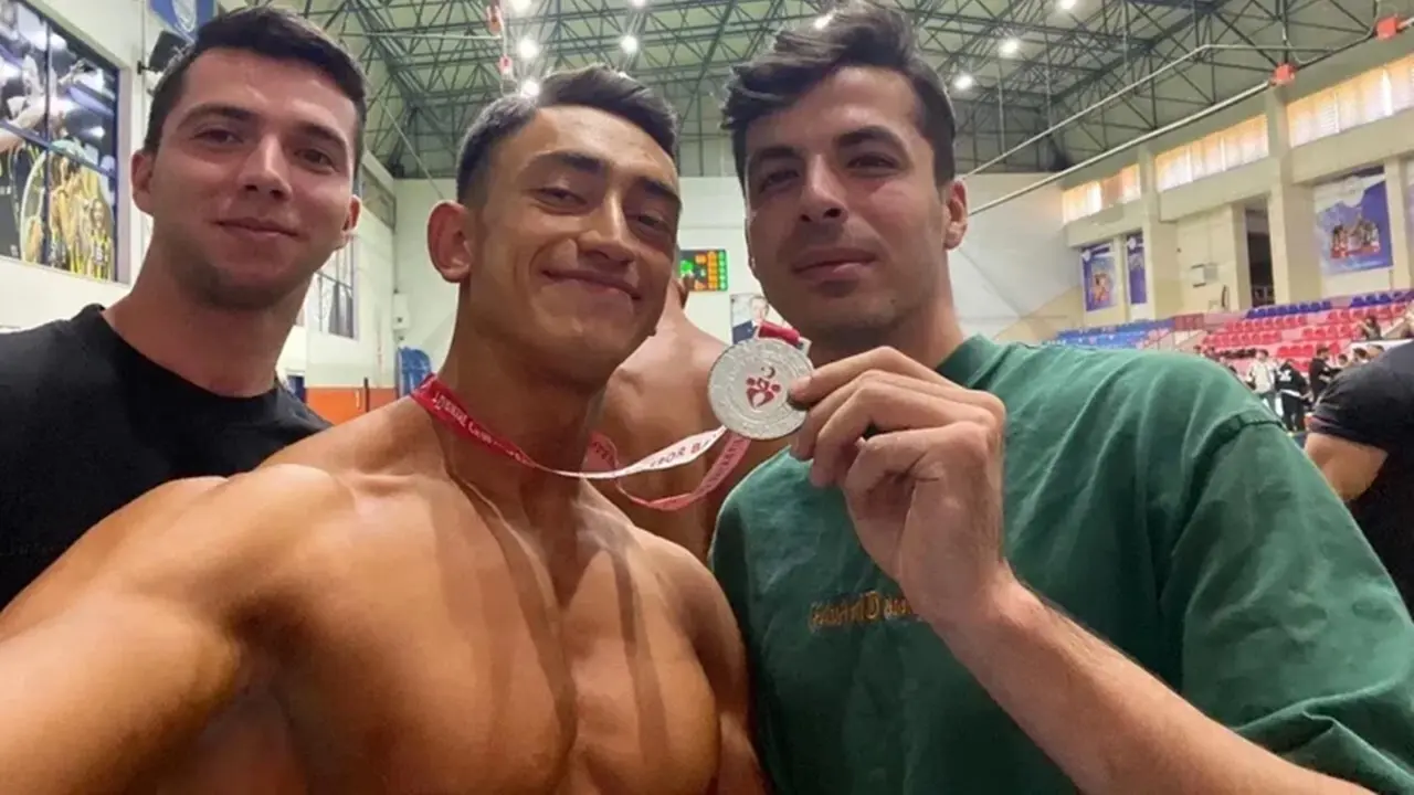 İhraç Edilen Eski Teğmen Serhat Gündar, Vücut Geliştirmede Derece Yaptı