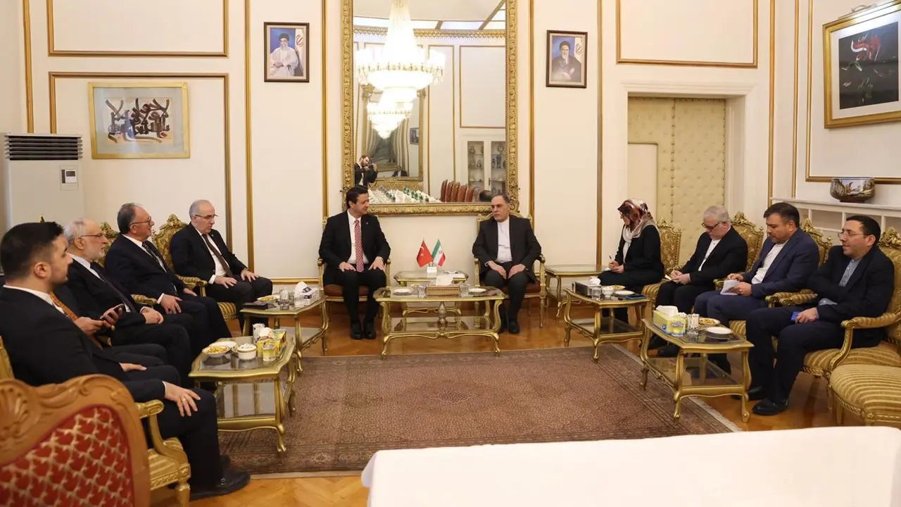 Saadet Partisi Genel Başkanı Mahmut Arıkan, İran Büyükelçisi İle Bir Araya Geldi