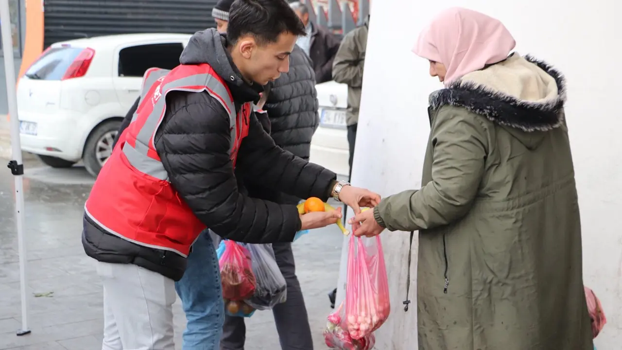 Saadet Partisi’nden Göz Hakkı Manavı