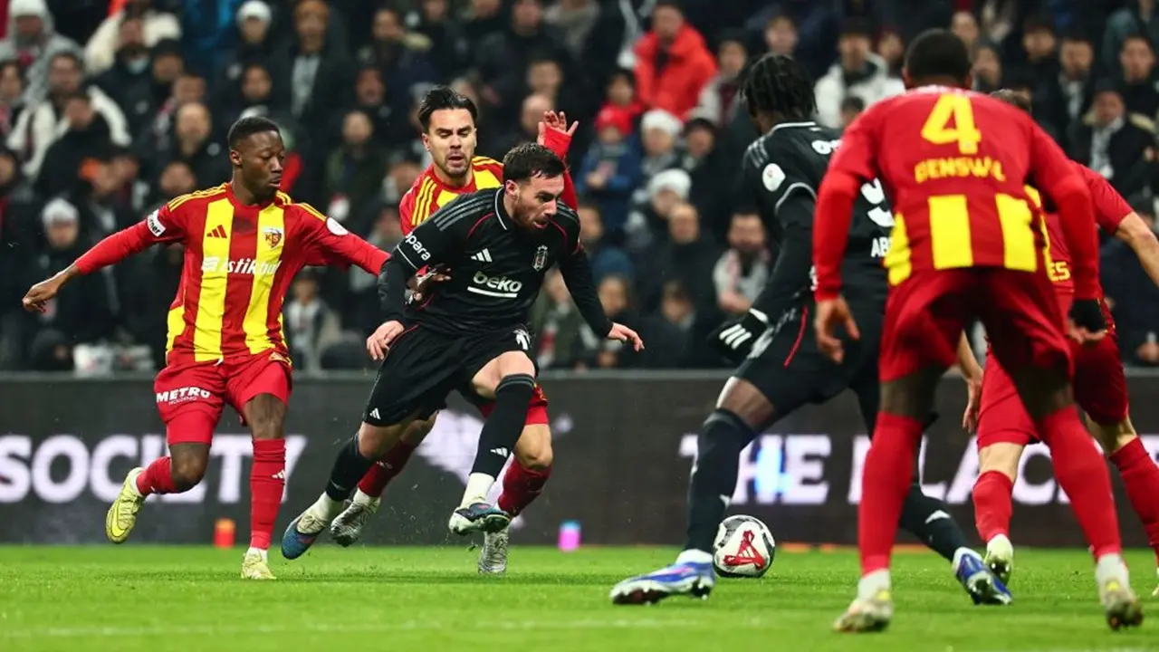 Beşiktaş'ı İpten El Bilal Toure Aldı