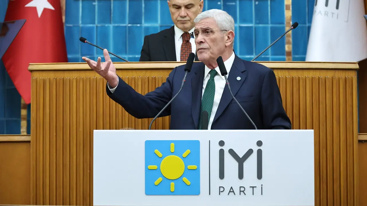 Müsavat Dervişoğlu ‘A Takımı’nı Yeniledi