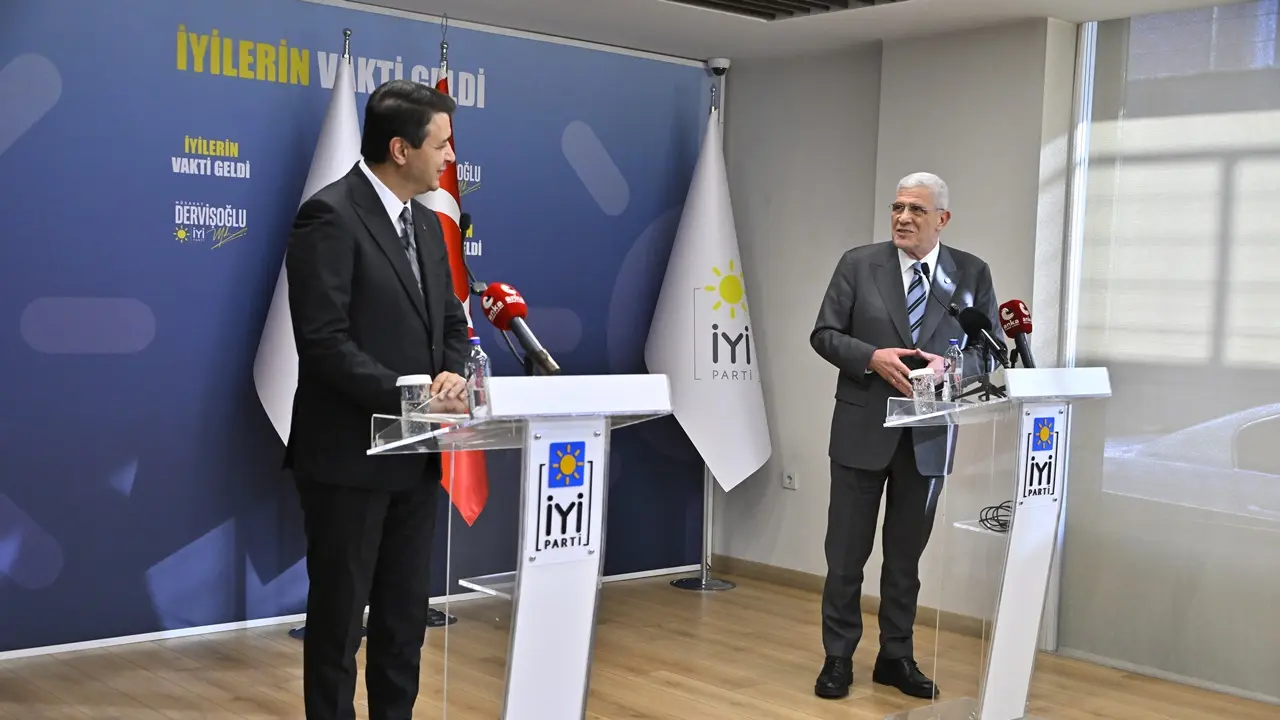 Müsavat Dervişoğlu Mahmut Arıkan