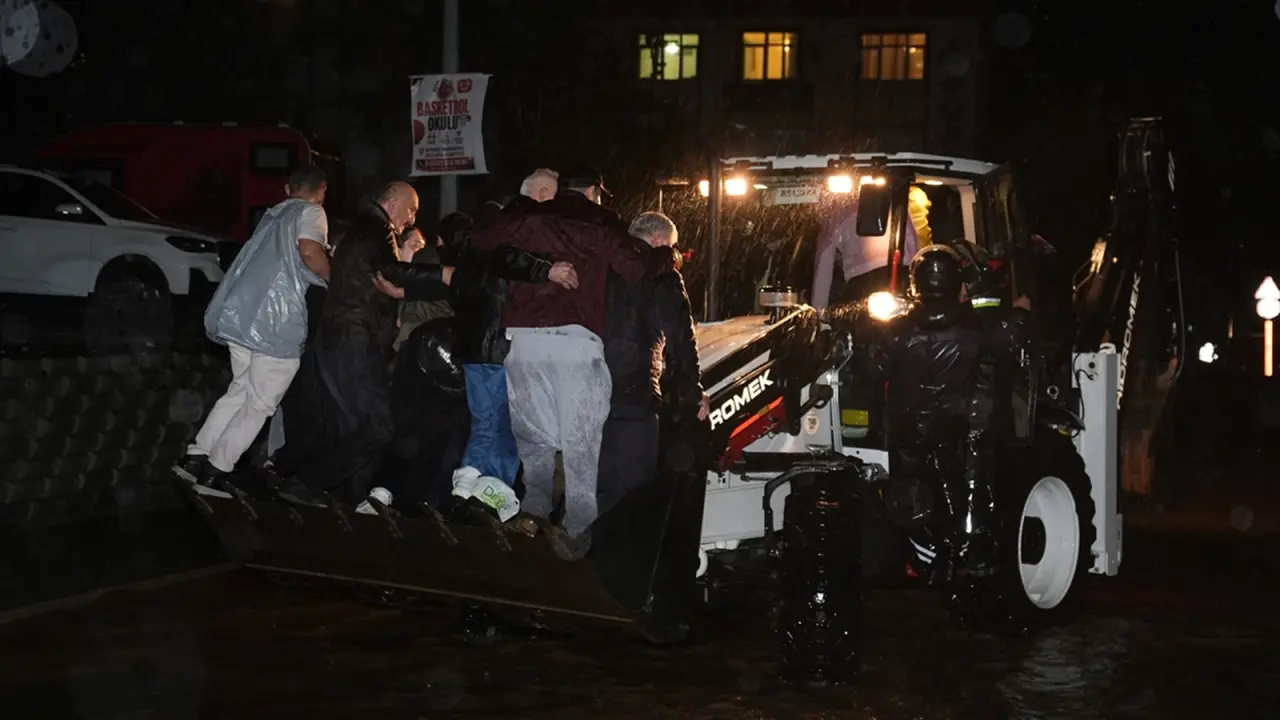 Metrekareye 242 Kilogram Yağış Düştü