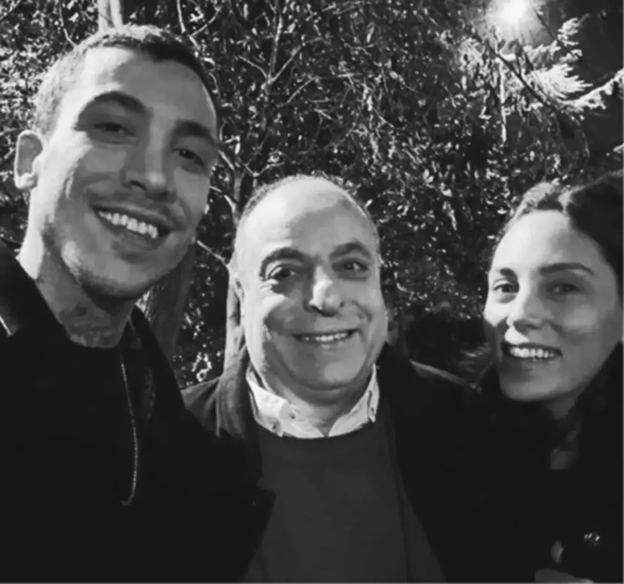 can bonomo babasını kaybetti