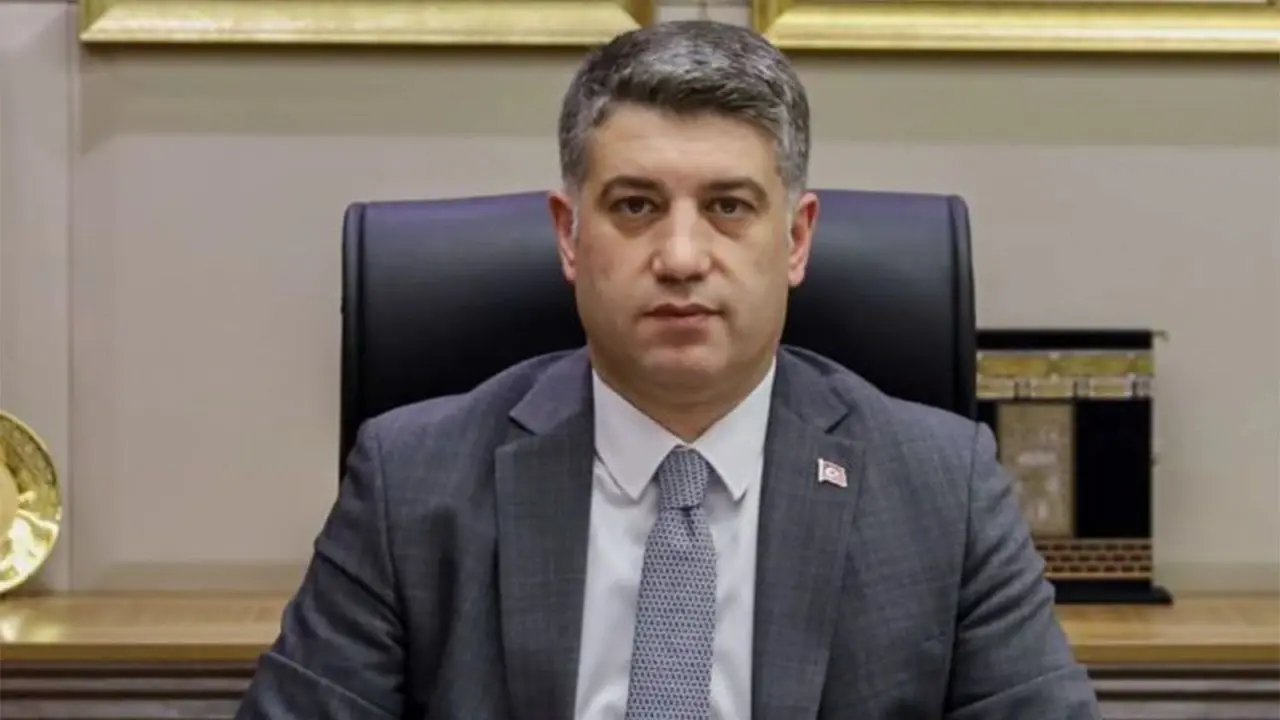 Ulaş Akhan