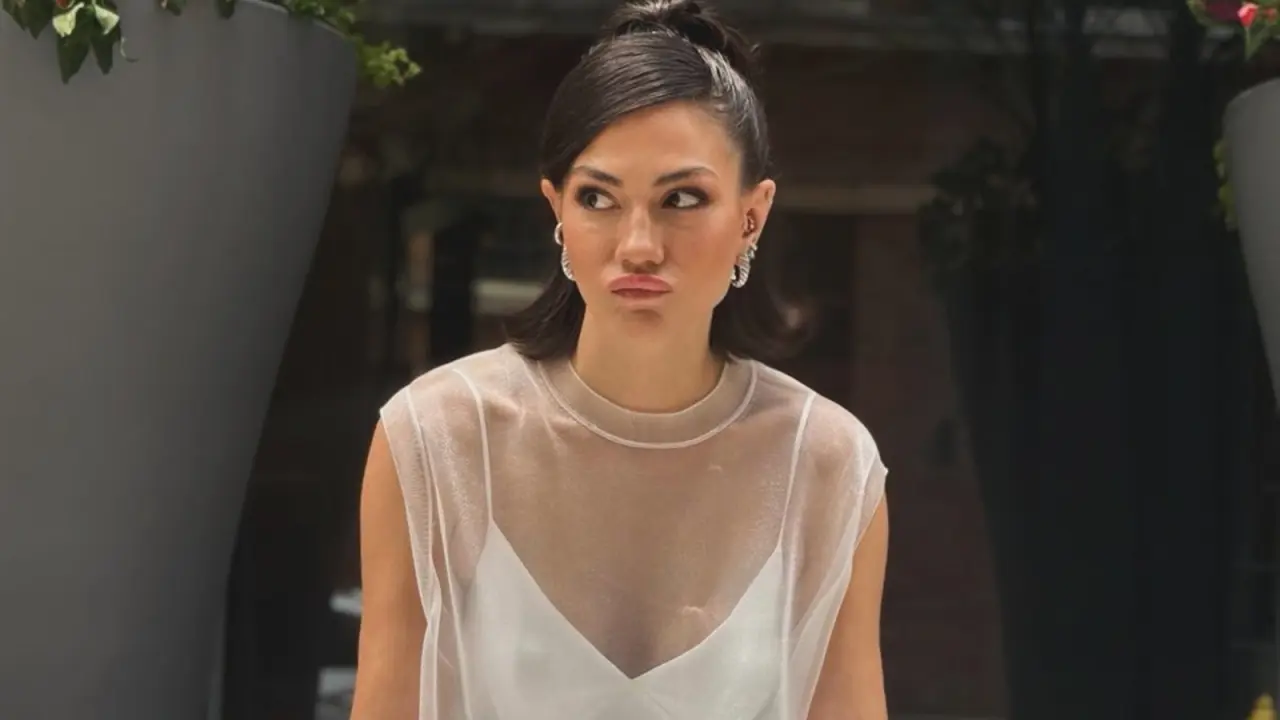 Demet Özdemir Victoria's Secret Defilesine Katılmayacak