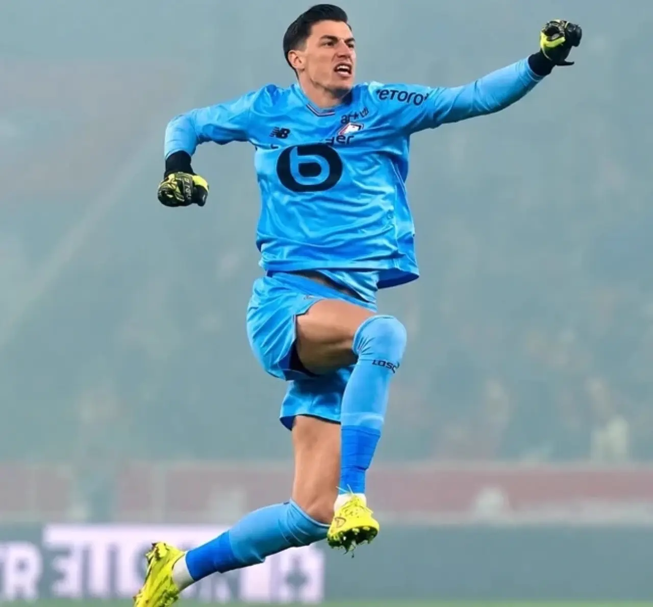 Berke Özer