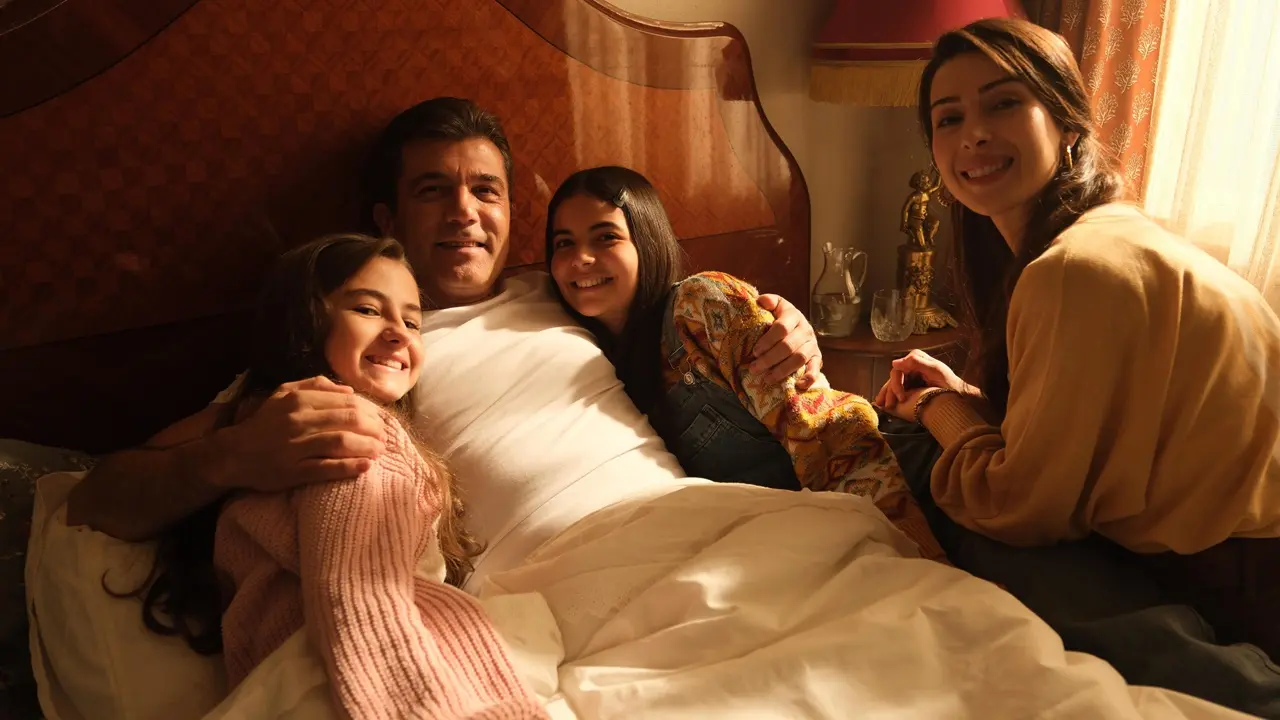 ÇATLI Filminin ‘Meral Çatlı’sı Şiva Behrouzfar Rolünü Anlattı