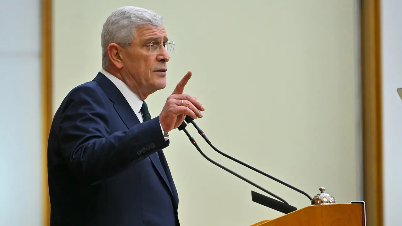 Müsavat Dervişoğlu