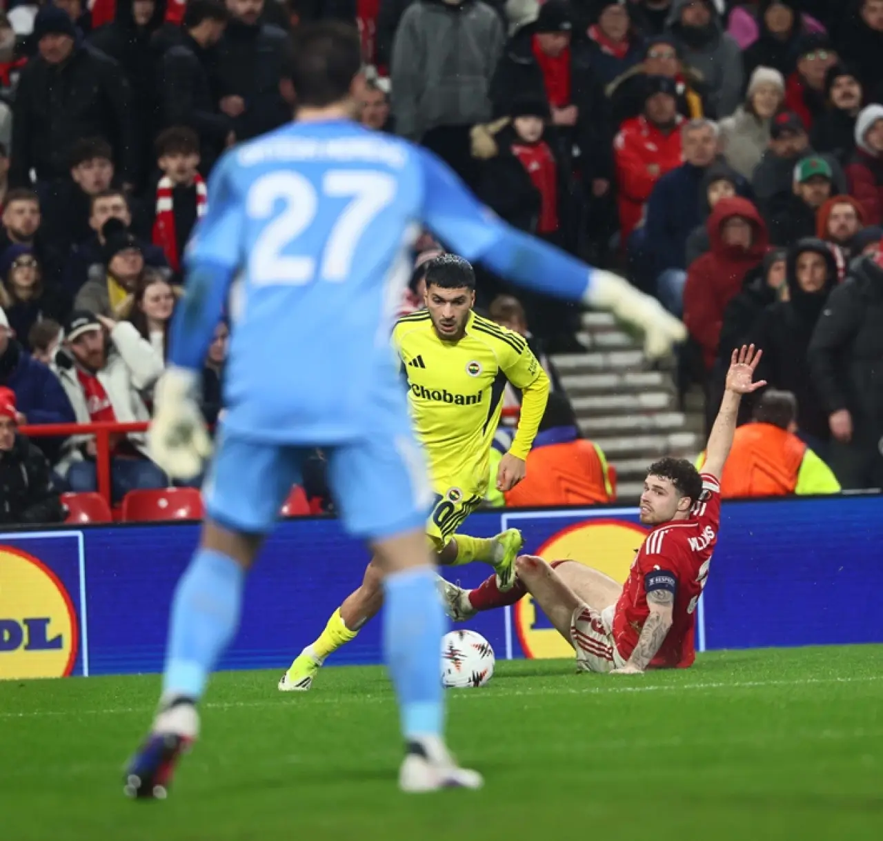 Fenerbahçe İngiltere'de Kazandı Ancak Avrupa Ligi'ne Veda Etti