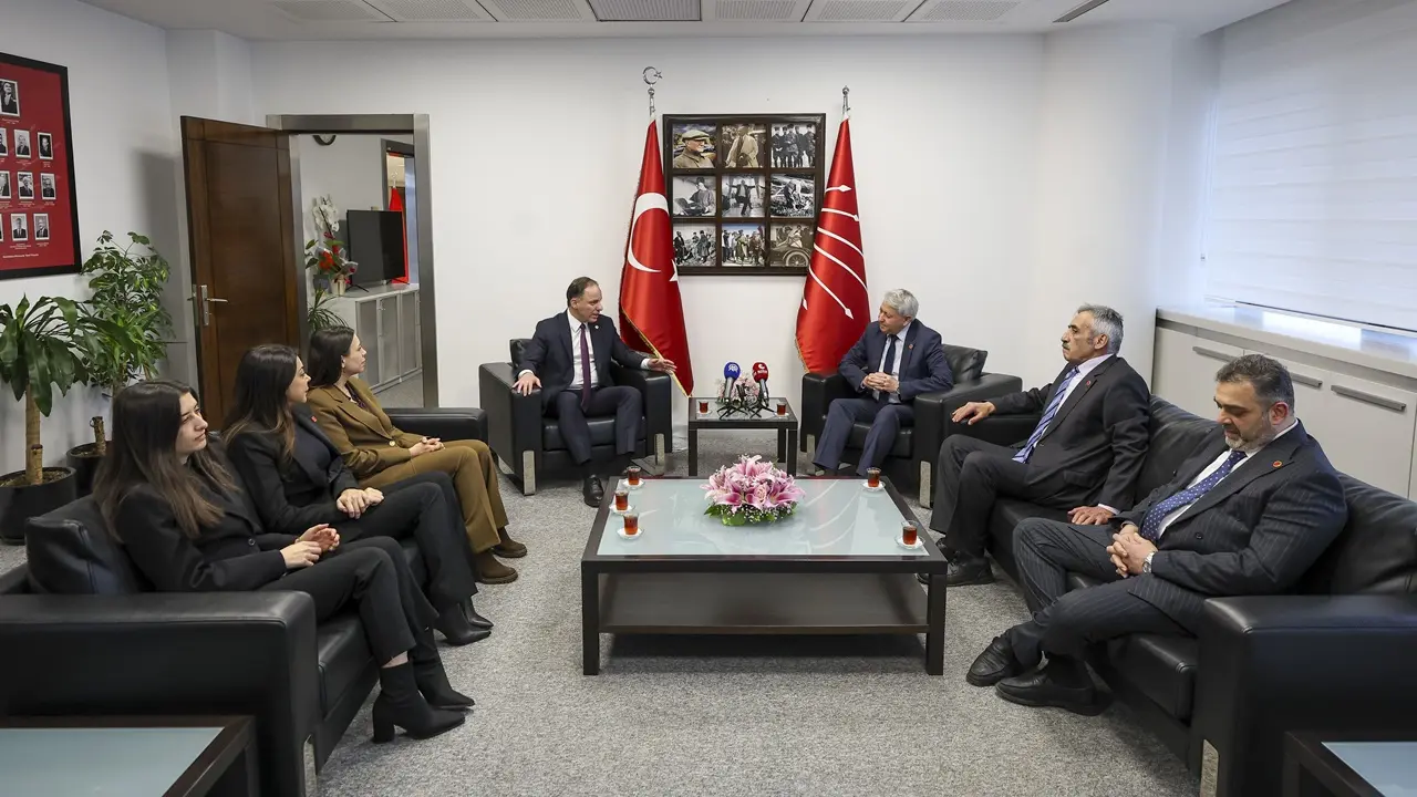 Siyasi Partilerden CHP'ye Bayram Ziyaretleri