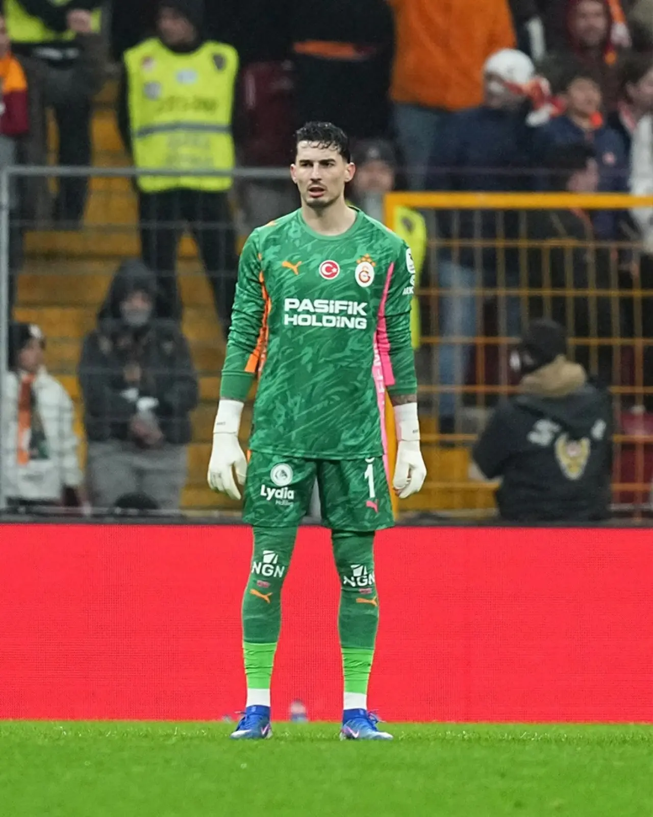 Premier Lig'den 3 Kulüp Talip Oldu