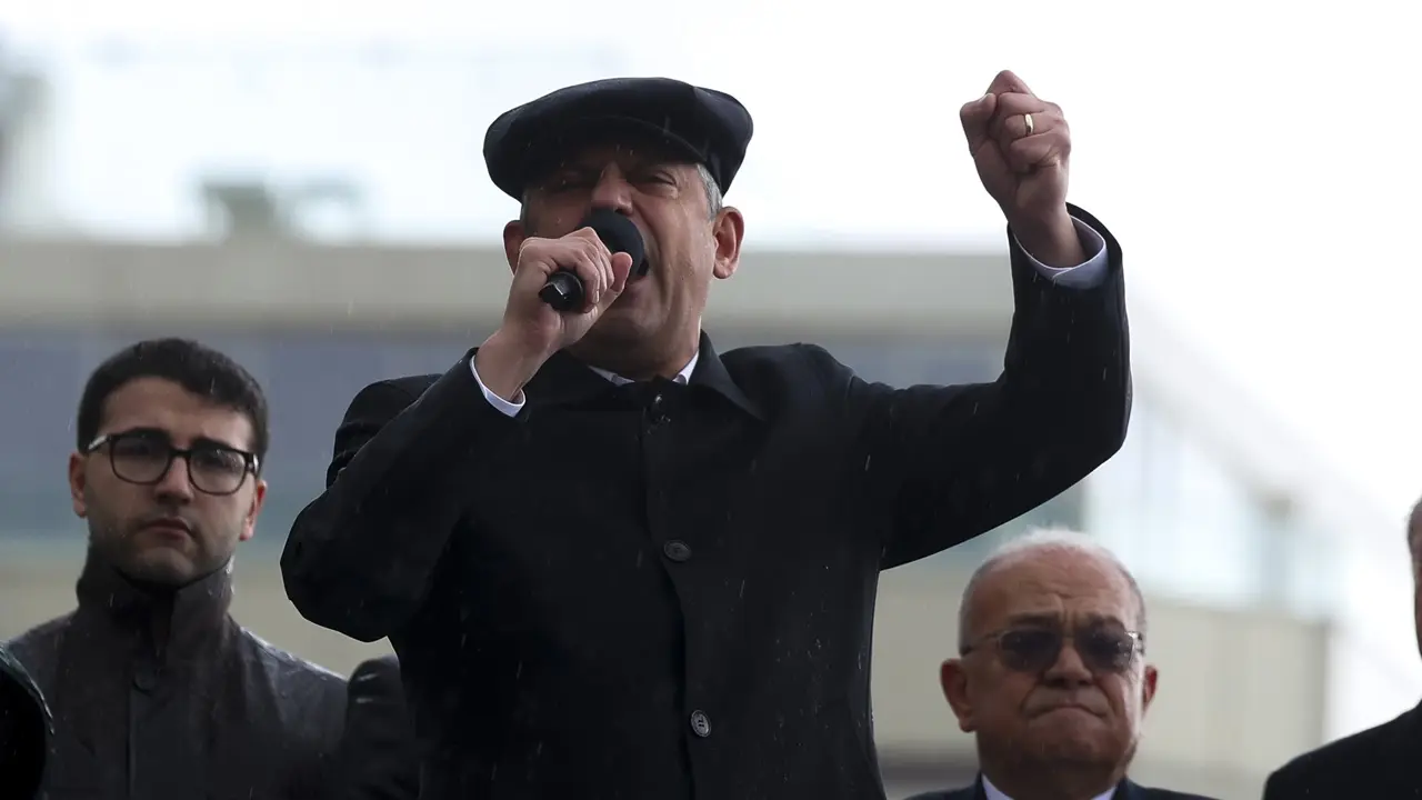 Cumhuriyet Halk Partisi (CHP) Genel Başkanı Özgür Özel